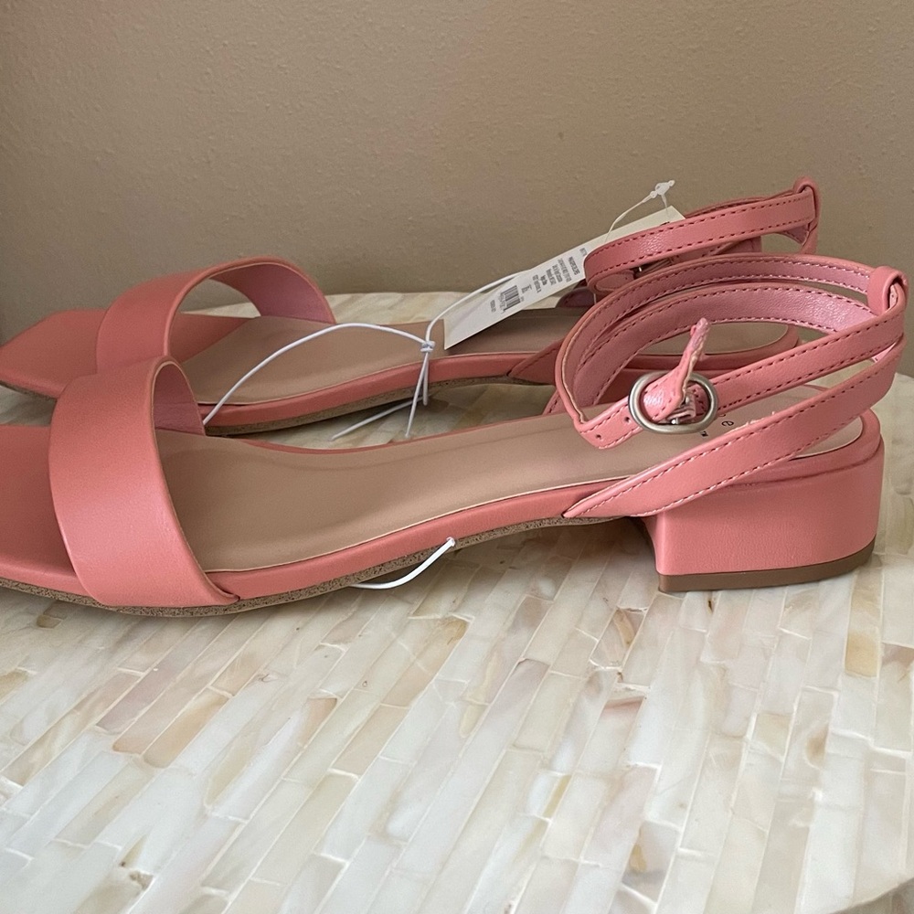 NIB a new day Coral Pink Strappy Low Block Heel Sandals